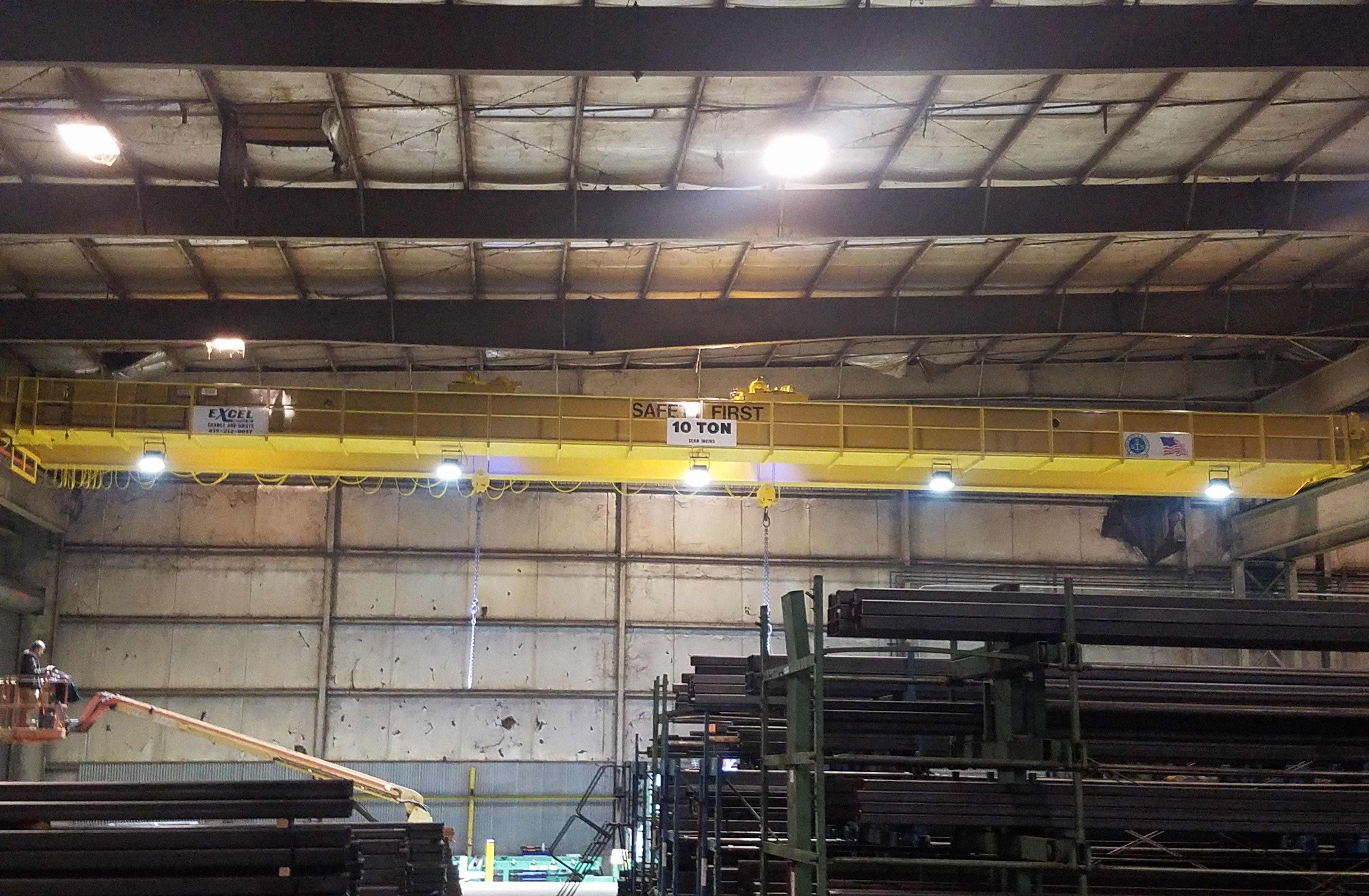 Siskin Steel Crane for Nashville location